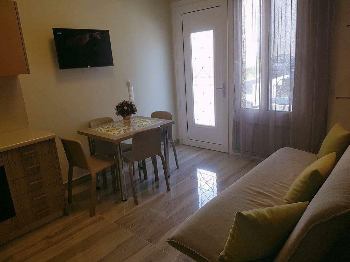 Luxury Apartments Near To The Beach Plakias Exterior photo